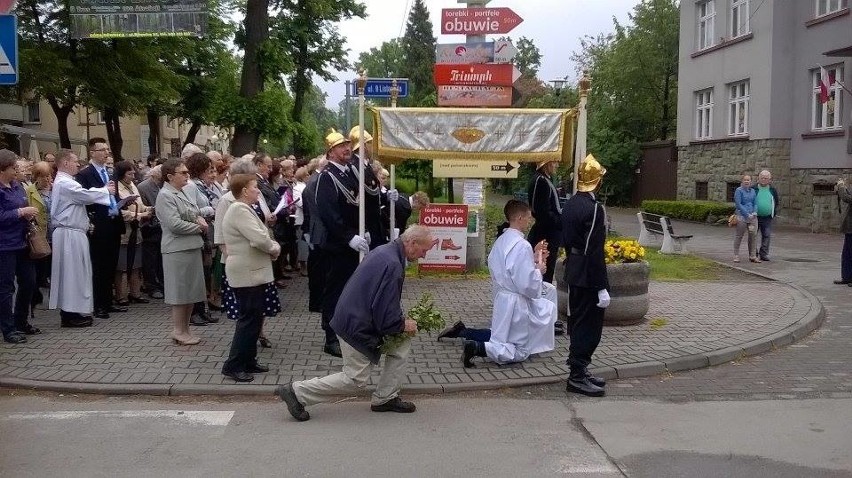 Procesja Bożego Ciała w Ustroniu [ZDJĘCIA]