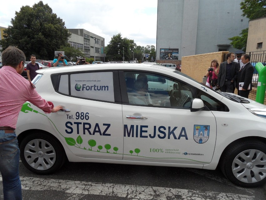 Elektryczne auto dla Straży Miejskiej w Częstochowie [ZDJĘCIA]