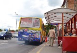 Autobus z Wattem i Ruudem w barwach GTŻ krąży po Grudziądzu [zdjęcia]