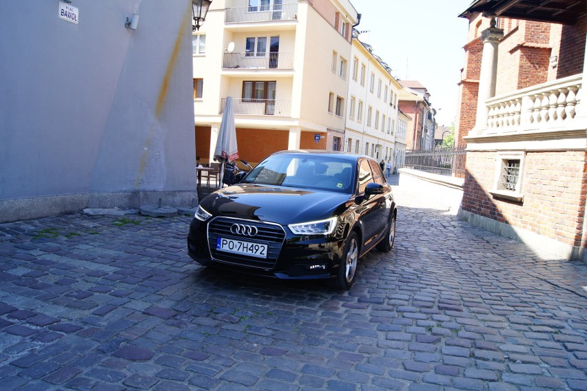 Serie limuzyn Audi z lat 2000-2010 mają swój niepowtarzalny...