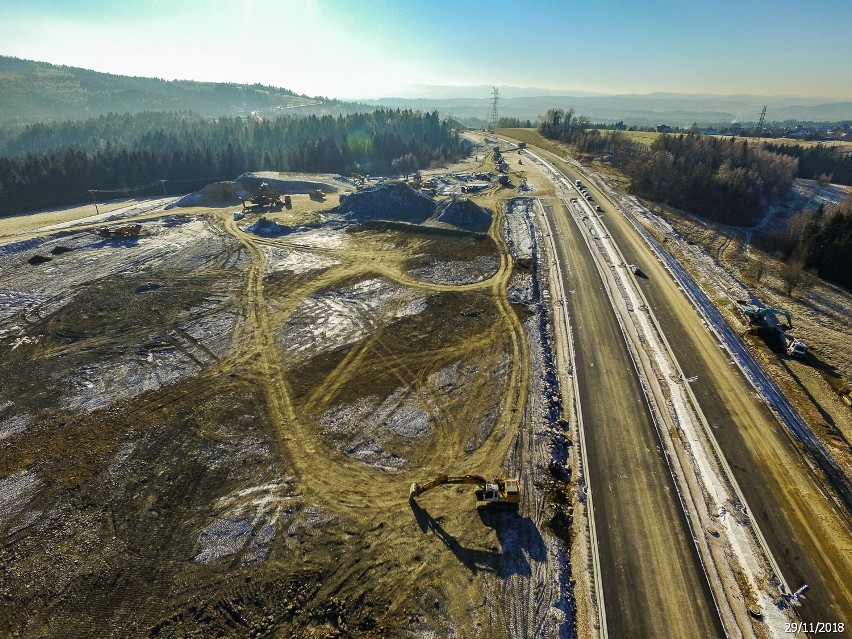 Niesamowite zdjęcia z budowy zakopianki. W tunelu szykuje się... święto [ZDJĘCIA]