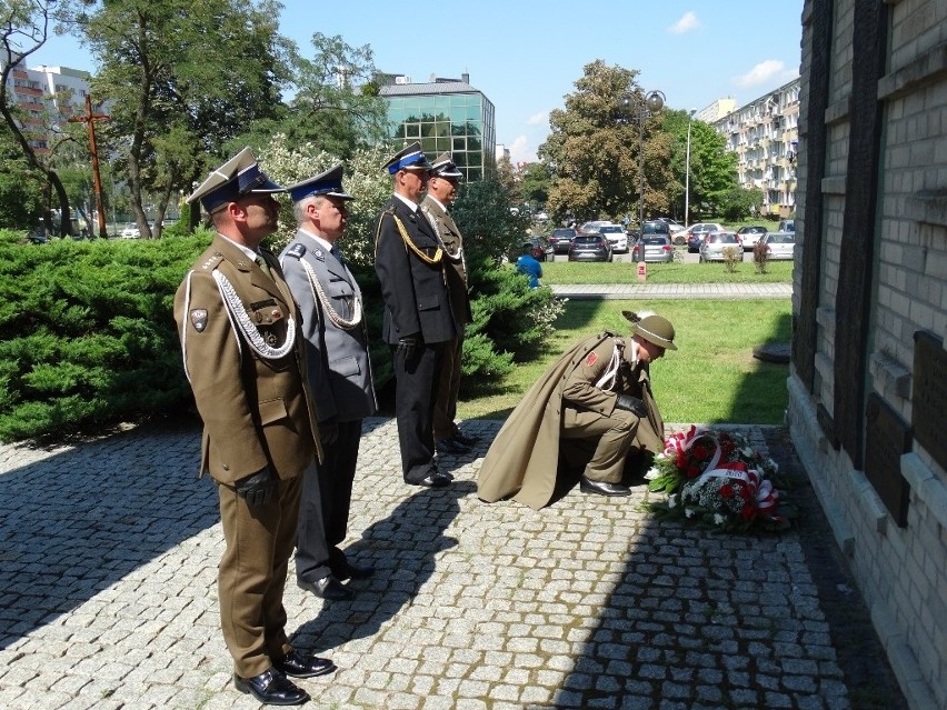 Żołnierze z Niska na Święcie Wojska Polskiego i obchodach 101. rocznicy Bitwy Warszawskiej (ZDJĘCIA)