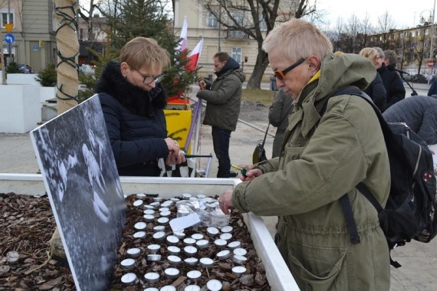 Akcja „187 świeczek dla ofiar Żołnierzy Wyklętych"
