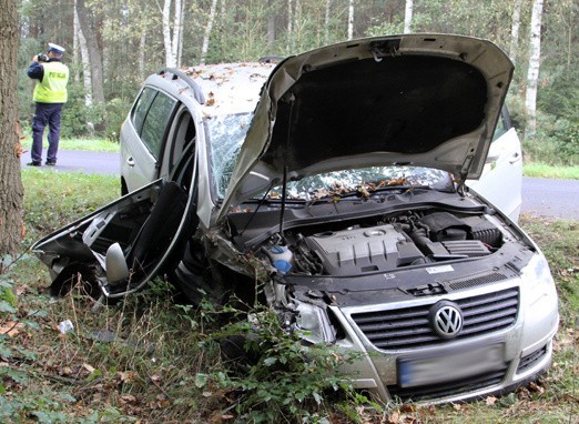 Maciej R. odnalazł się, kiedy uderzył swoim samochodem w drzewo na trasie  Kiełpin - Drzonków pod Zieloną Górą.