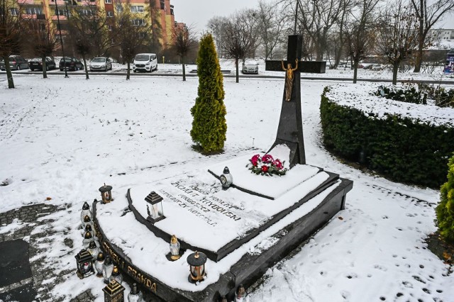 Ksiądz prałat Zygmunt Trybowski zmarł 25 grudnia 2002 roku. Jego grób znajduje się przy Bazylice Mniejszej Królowej Męczenników w Bydgoszczy.