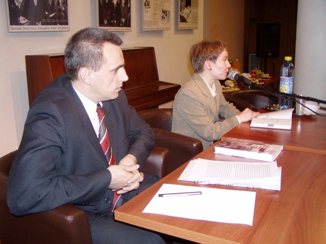 Twórcy książki podczas spotkania w Grójcu.