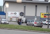 Bandyci zaatakowali dwóch mężczyzn pod Tesco w Gorzowie. Jeden walczy o życie, drugi ma m. in. połamaną szczękę. Trwa obława na sprawców