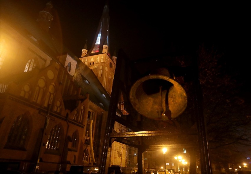 Złoty Dzwon Niepodległości w szczecińskiej katedrze [ZDJĘCIA, WIDEO]