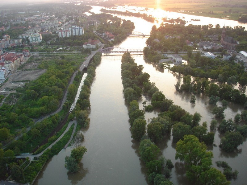 Powódź - Głogów (25 maja, godz. 20:30)