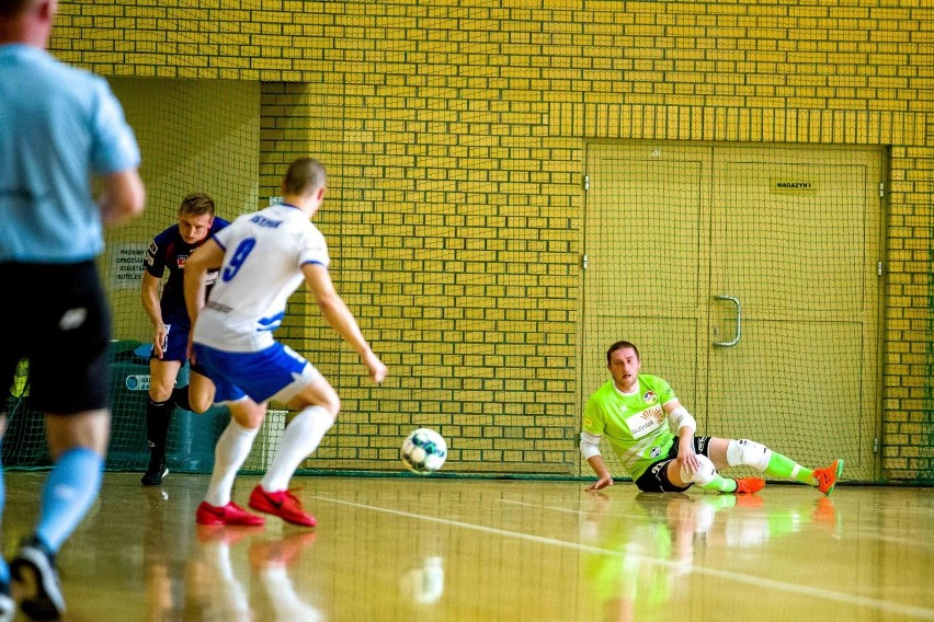 Futsaliści MOKS pokonali Pogoń Szczecin 6:4