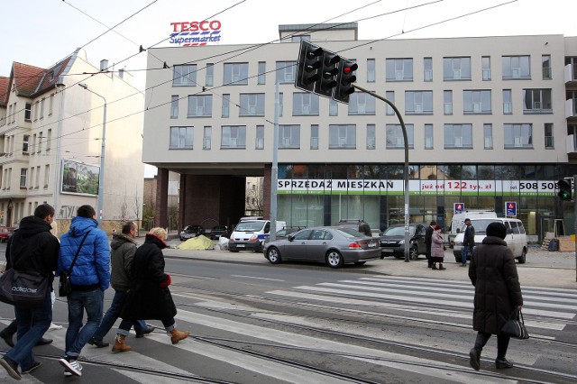 Szczecin: Tesco przy ul. Mickiewicza otworzą 5 grudniaNowy sklep Tesco w Szczecinie dołączy do grona już ponad 450 sklepów sieci Tesco w Polsce.