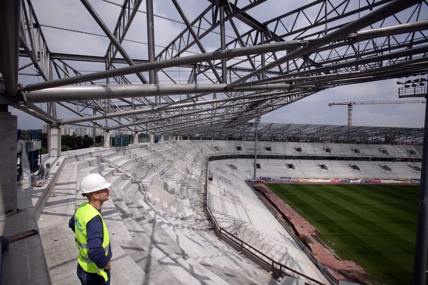 Stadion Górnika Zabrze: Praca na budowie wre! [ZDJĘCIA i WIDEO]