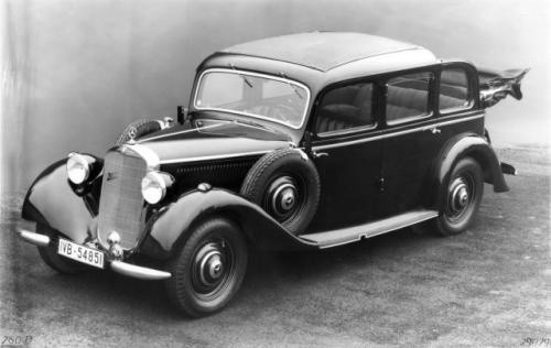 Fot. Mercedes-Benz: Mercedes-Benz 260 D z 1936 r. to...