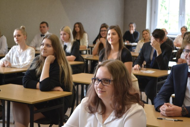 Matura 2018 z angielskiego: Maturzyści z I LO w Rybniku bez stresu przed egzaminem