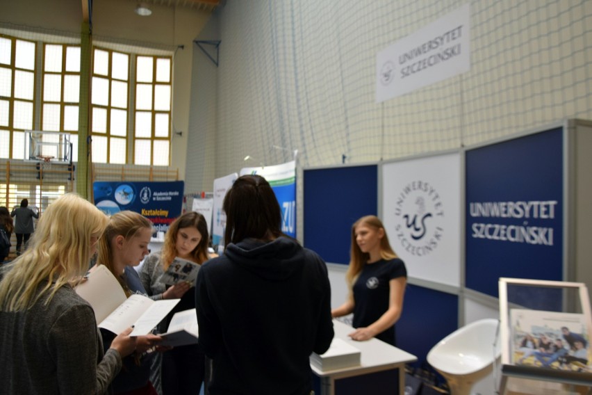 Targi Edukacyjne Edu Day Stargard w ekonomiku na osiedlu Zachód 