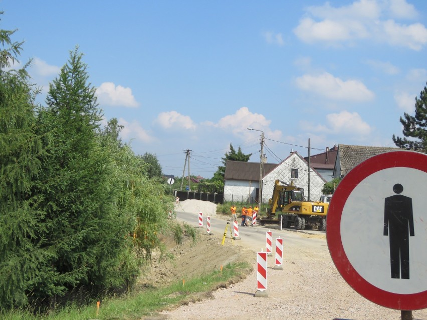 Ulica Floriańska w Tomicach od ośmiu lat mogła w każdej...