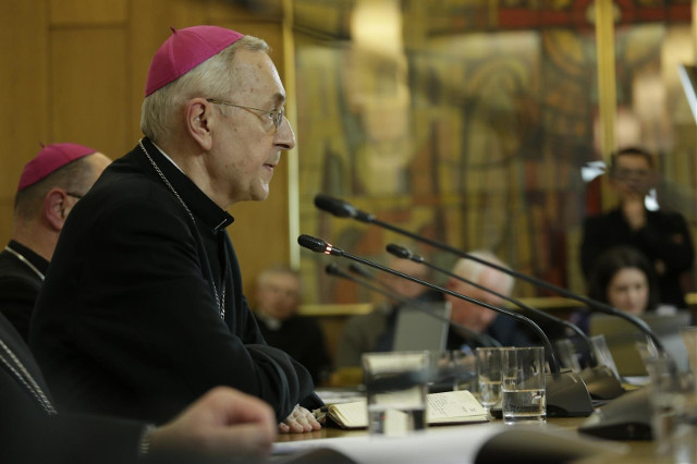 Pedofilia w Kościele: Kuria zasłania się „tajemnicą zawodową” ws. księdza, który miał gwałcić ministranta Szymona z Chodzieży