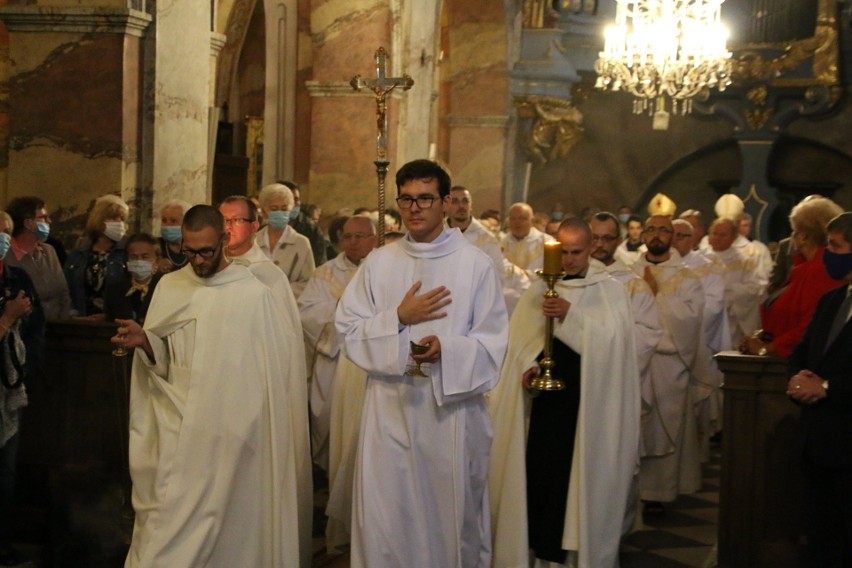 Piękne jubileusze w Archiopactwie Cystersów w Jędrzejowie:...