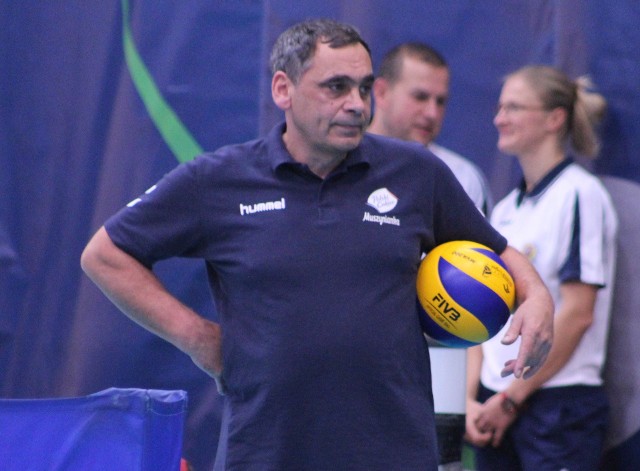 Trener Bogdan Serwiński (Polski Cukier Muszynianka)