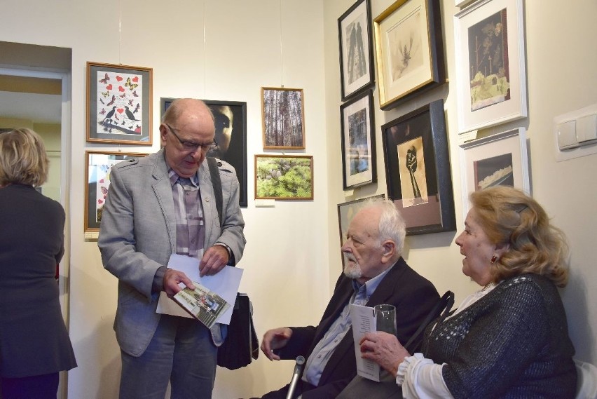 Obrazy malarzy z Towarzystwa Przyjaciół Sztuk Pięknych w Muzeum Historii Kielce