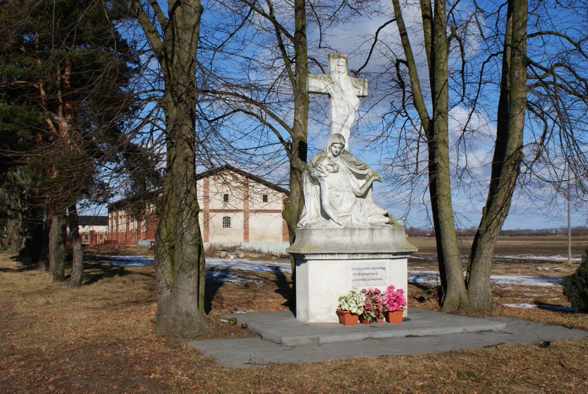 Pieta w Borównie na ziemi chełmińskiej (prawy brzeg Wisły)