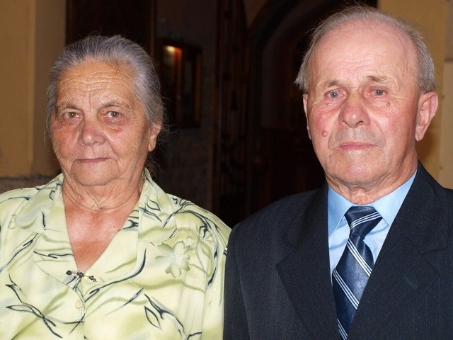 Joanna i Tadeusz Jurusikowie z Zarzecza, w gminie Dębowiec, świętują diamentowe gody