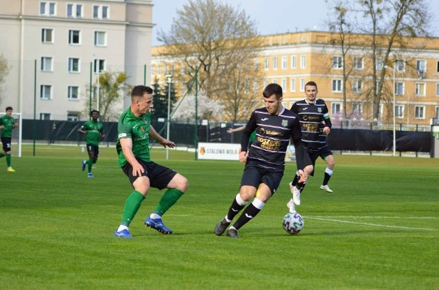 W kwietniu Stal Stalowa Wola zremisowała u siebie 0:0 z Wisłoką Dębica. Jesienią wygrała 2:0