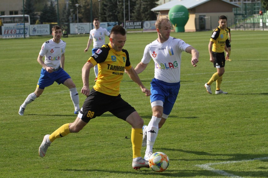 II liga piłki nożnej: Siarka Tarnobrzeg - Olimpia Elbląg 1:0 (1:0)