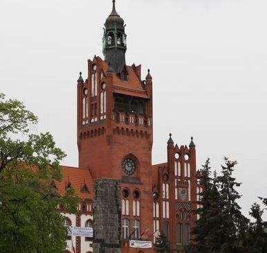 Przeciw takiemu pomysłowi protestowali radni PiS Radny Robert Kujawski