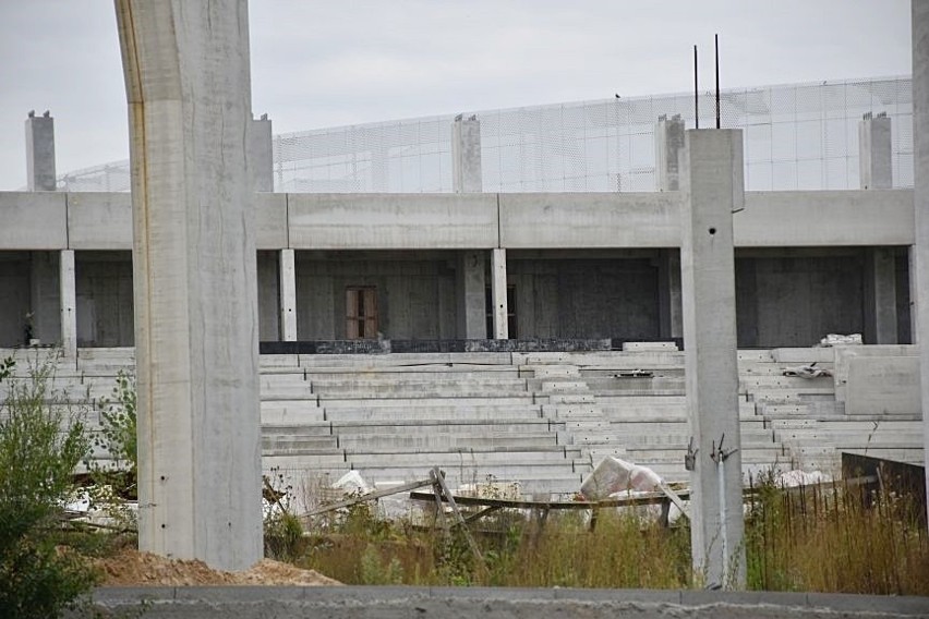 Budowa stadionu dla Radomiaka przy ulicy Struga 63.