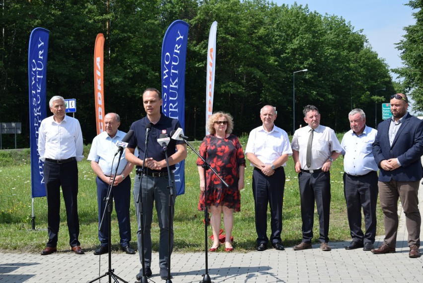 Umowa na wykonanie dokumentacji dla obwodnicy Nowej Dęby już podpisana