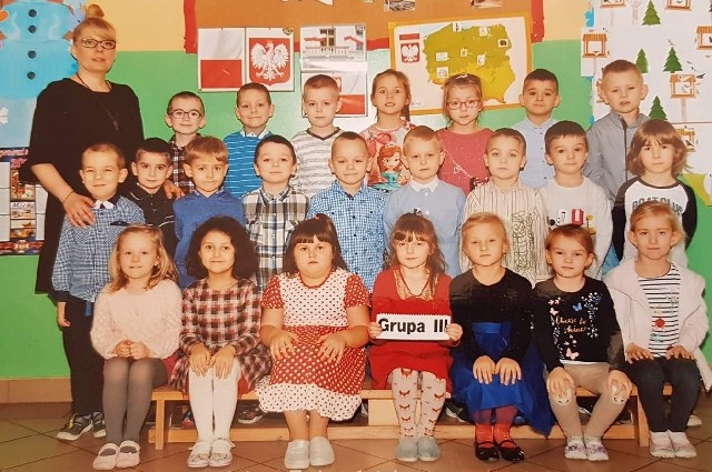 Grupa pięciolatków pani Jolanty Andzel z Iwanisk. Jak mówi ich nauczyciel, są to bardzo grzeczne i spokojne dzieciaki. 