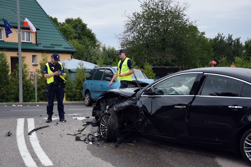 Dzisiaj (sobota) w Wołczy Małej na drodze krajowej nr 20...