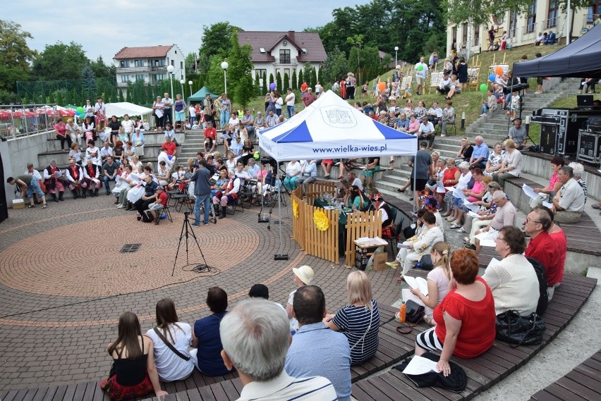 Festiwal Godki 2018. Znamy wyniki konkursów na najlepszych gawędziarzy, tancerzy, śpiewaków [NOWE ZDJĘCIA]