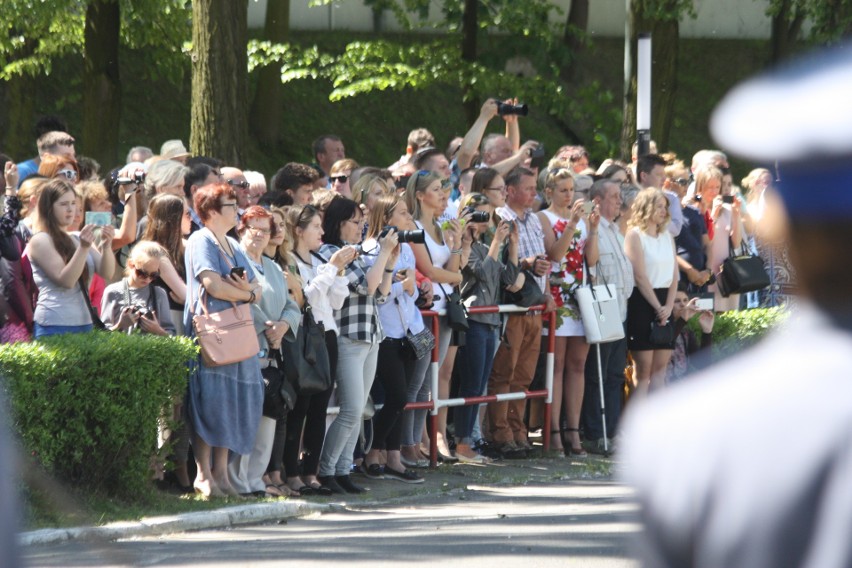 Ślubowanie nowych policjantów w Katowicach