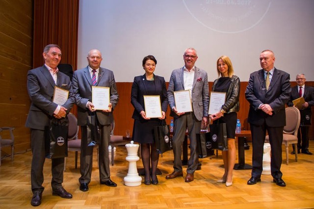 II Kongres Liderów Zmian odbył się 21 i 22 kwietnia w Wyższej Szkole Finansów i Zarządzania. Był okazją do wymiany doświadczeń między liderami podlaskiego biznesu i czołowymi trenerami biznesu w Polsce.