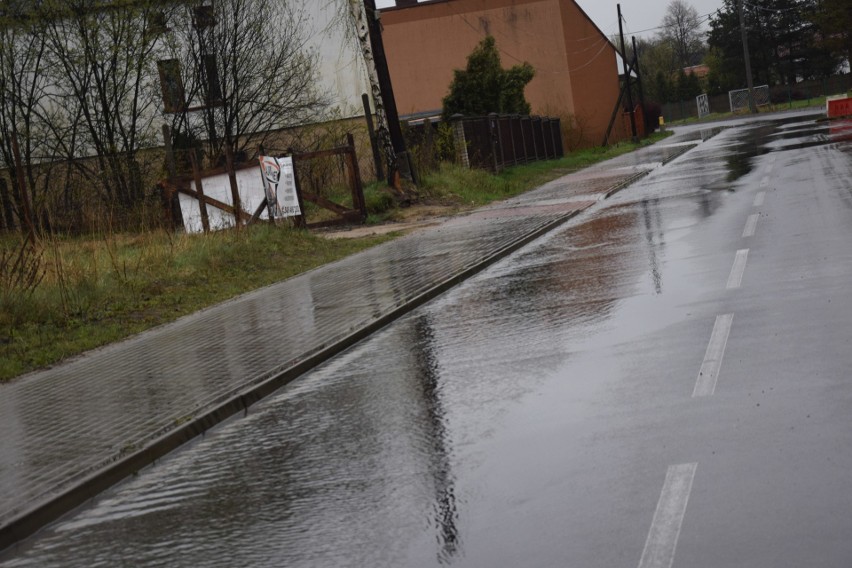 Sytuacja mieszkańców ulicy Glinianej w Zawierciu jest dość...