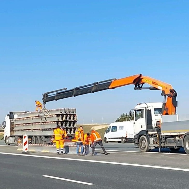 Na autostradzie A4, tuż za granicą województw śląskiego i...