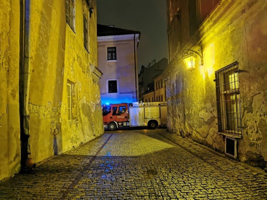 Akcja straży pożarnej przy Teatrze Starym w Lublinie. Zobacz zdjęcia