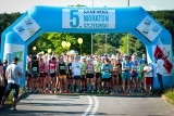 5. Sanprobi Maraton Szczeciński 2019 - WYNIKI i ZDJĘCIA. Pobiegło blisko pół tysiąca zawodników!