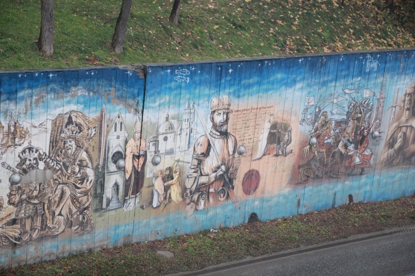 W Przegorzałach pojawił się nowy mural. Te już istnieją w Krakowie [ZDJĘCIA]