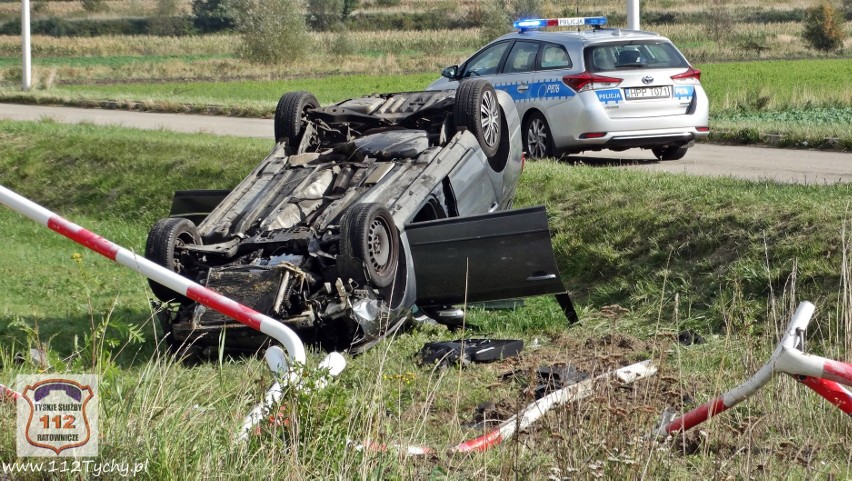 Wypadek w Tychach: Zginął kierowca. jego 6-letni syn wyszedł...