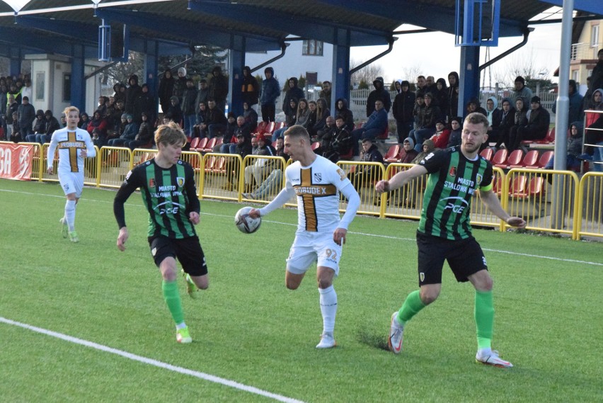 3 liga. ŁKS Probudex Łagów - Stal Stalowa Wola 3:0. Wysoka i zasłużona wygrana gospodarzy. Zobacz zdjęcia