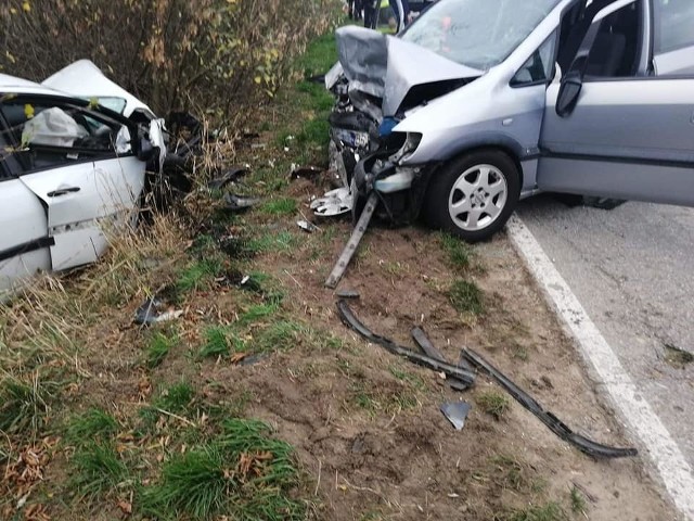 W niedzielę, o godz. 13.37, na drodze pomiędzy miejscowością Olszewo i Olędzkie w gminie Brańsk doszło do wypadku.