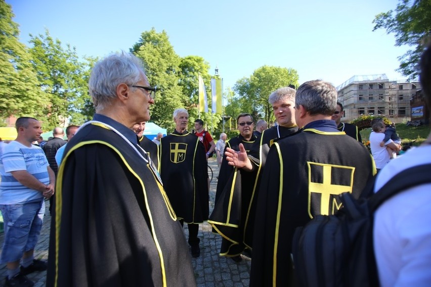 Pielgrzymka do Piekar Śląskich z prezydentem Andrzejem Dudą