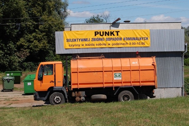 Punkt mieści się na terenie oczyszczalni ścieków w Rudniku nad Sanem.