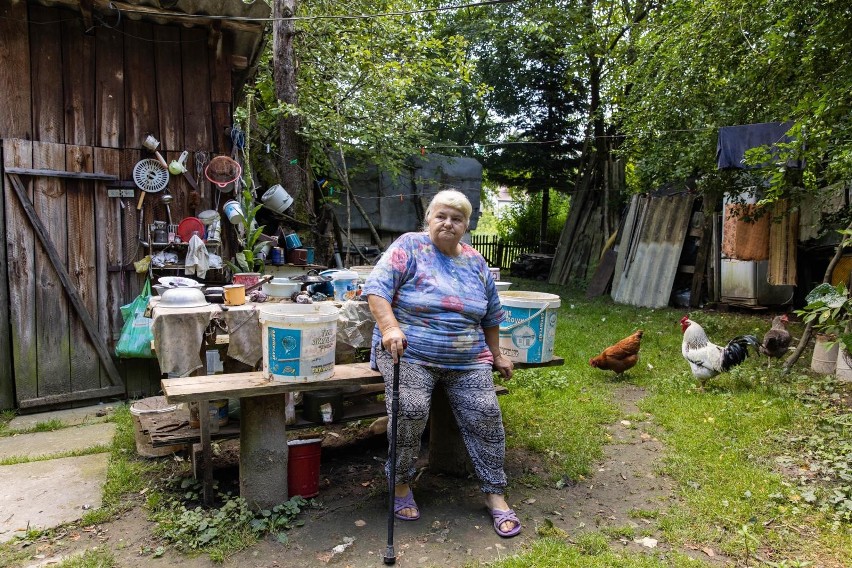 75-letnia mieszkanka Manasterza i jej syn żyją w tragicznych...
