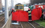 Tragedia na ul. Kopcińskiego w Łodzi! Dziecko wpadło pod tramwaj! Ustalono tożsamość dziewczynki [FILMY, zdjęcia, AKTUALIZACJA]