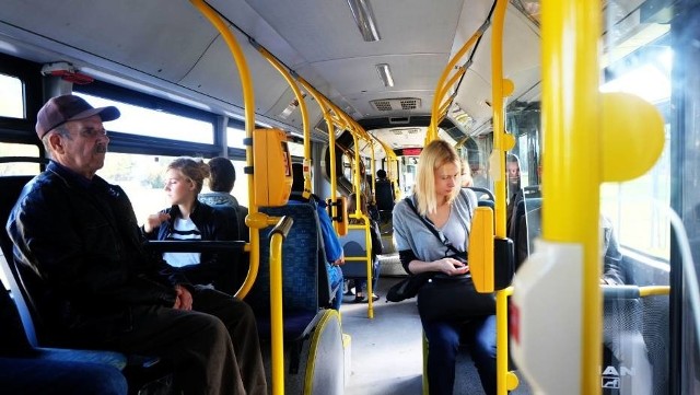 Rok temu podczas Europejskiego Tygodnia Zrównoważonego Transportu tłumów w autobusach nie było