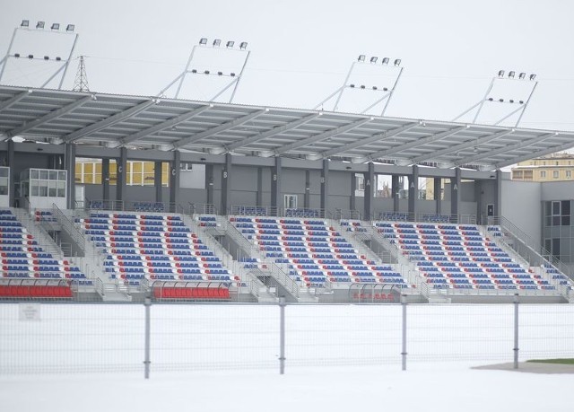 Na radomskich boiskach leży śnieg.